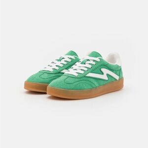 Green Madden Girl GIIA Trainers